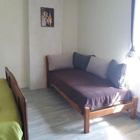 L'Orme-Vial Bed & Breakfast Сан-Галмиер Екстериор снимка